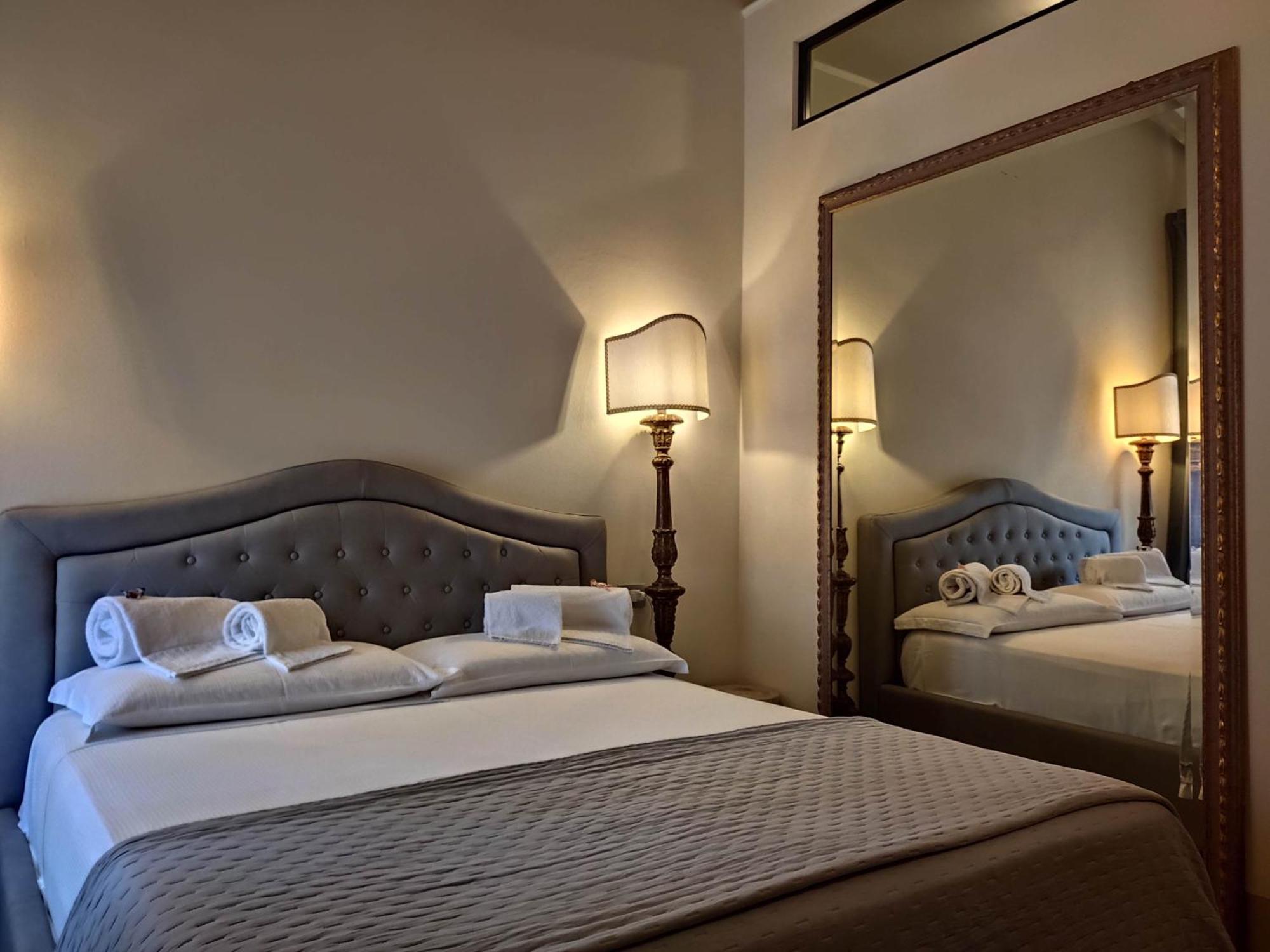 Residenza D'Epoca Cavaliere - Romantic Rooms 비보나 외부 사진